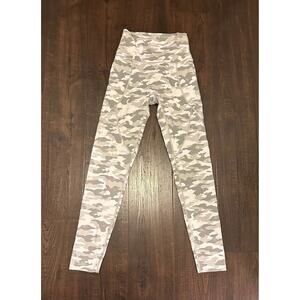 Aerie Camouflage Leggings Size Small